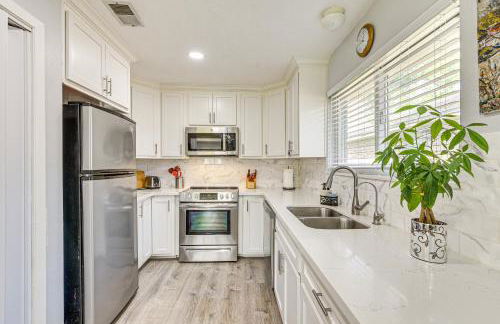 6 Mi to Clear Lake Family Home with Patio and Yard - Foto 9