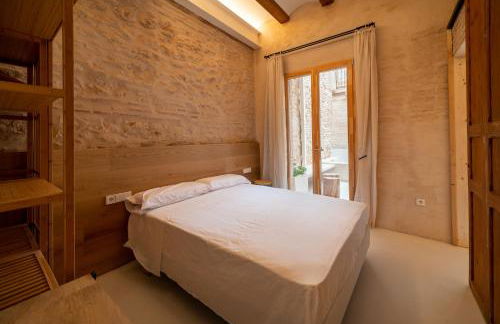 Design house with swimming pool near the sea - Photo 28