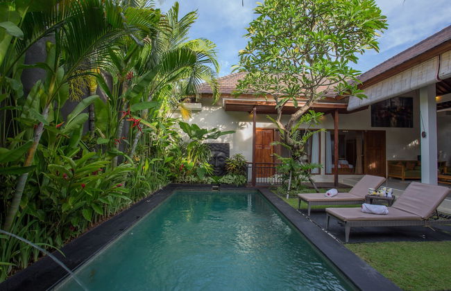 Sandi Agung Villa - Photo 1