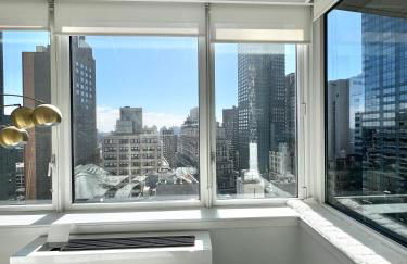 Chic Skyline 1BR Retreat - Foto 6