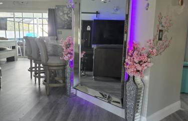 PoolSide Paradise - Foto 28