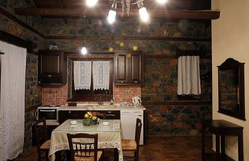 Nemesis Suites - Foto 56