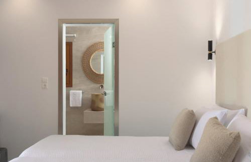 Jasmine Villa, with Heated Pool & Curated Design, By ThinkVilla - Foto 45