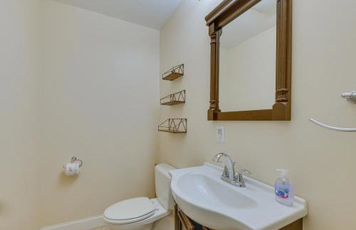 Game Room and Hot Tub Old Forge Home! - Foto 21