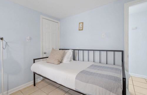 9 Bedroom, 14 Beds House Great for Big Groups Near Boardwalk, Tropicana - Foto 23