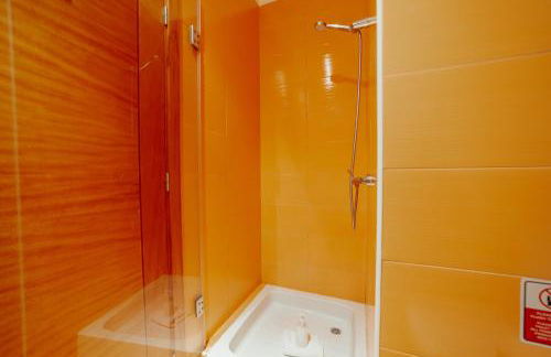 Pool & Cinema Villa by Vacationy - Foto 134