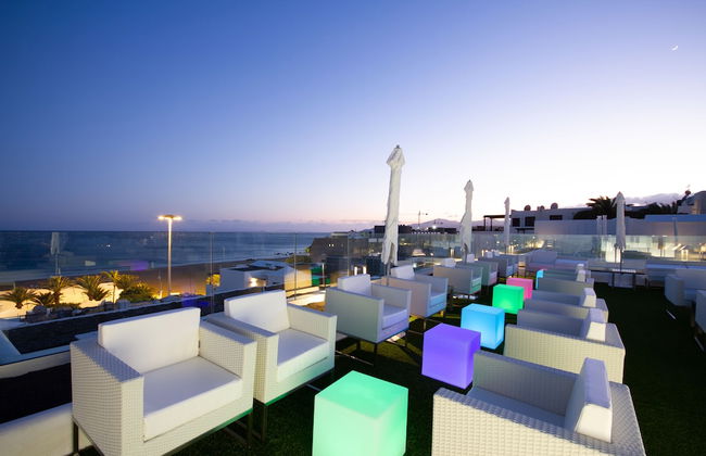 R2 Bahía Kontiki Beach Apartments - Photo 63