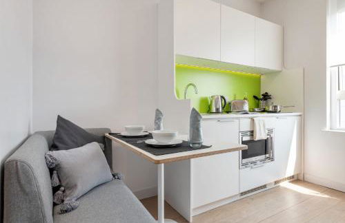 For Students Only Middle Street in Portsmouth - Foto 7