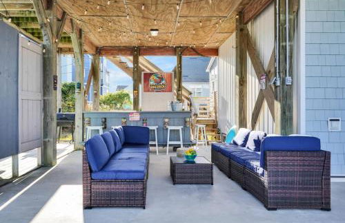 Walkable Topsail Retreat with Hot Tub and Views - Foto 3