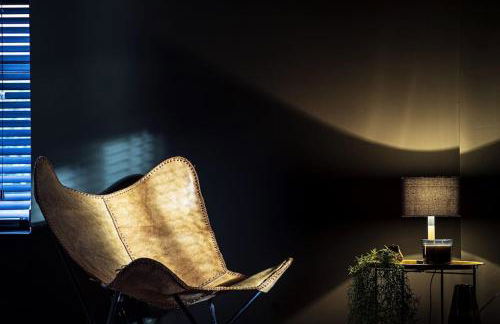 BOHOME moody 2 bed garden cottage Macclesfield centre - Foto 2