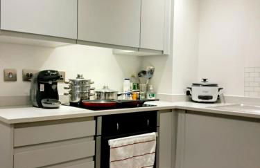 Lets Stay SA Manchester I 2Bed 2Bath l Waterfront l Private Balcony I Relaxing Retreat I Great Location - Foto 15