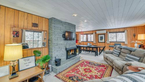 North Creek Chalet with Fire Pit Near Gore Mountain! - Foto 2