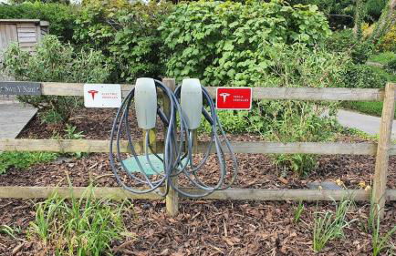 Swn Y Nant Lodge with hot tub Brecon - Foto 11