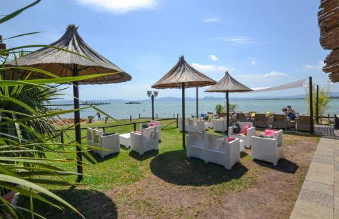 Nice Home In Tuoro Sul Trasimeno - Foto 16