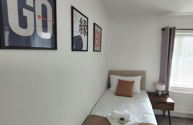 House of 4 Chimneys by Your Lettings UK - Photo 13