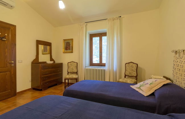 Beautiful Cottage in Dicomano With Swimming Pool - Foto 17