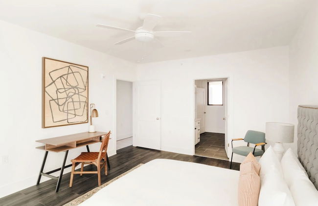 The Grove by AvantStay – Stylish Group Stay with Private Bathrooms - Foto 26