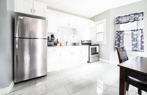 Large-Group Ready 8BR Home Near Niagara Falls & Casino - Foto 23