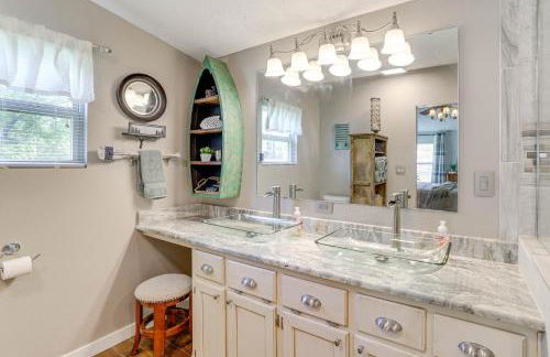 Outdoor Kitchen and Hot Tub Table Rock Lake House - Foto 13