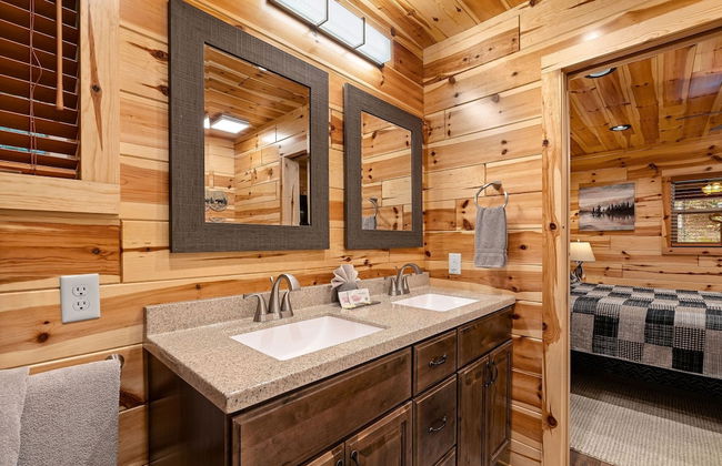 Beside Still Water 1 - 2 Bedrooms, 2 Baths, Sleeps 6 Home by RedAwning - Photo 16