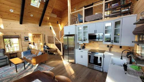 Modern Mountaintop Log Home with Amazing Views! - Foto 3