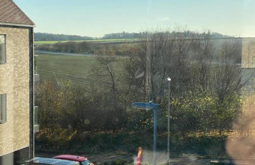 Exquisite & Contemporary 2 Bed Apartment w Parking 10 mins walk to Papworth, Addenbrookes hospitals & Bio Medical Campus - Foto 11