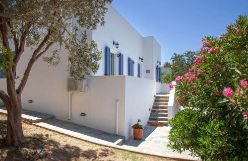 Ruby's summer house with spacious garden and free parking - Foto 47