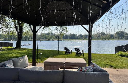 Waterfront Home with Arcade, MassageChair, Firepit, Infinity Game Table - Foto 65