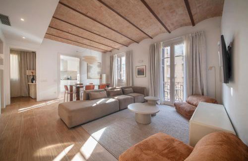 You Stylish Uptown Barcelona Apartments - Photo 1