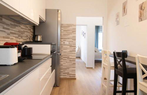 100 meters from the Sea Wi-Fi Center AC Relax Train Station - Foto 23