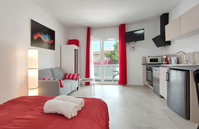 Fantastico 1 - Balcony, Free Parking, air Conditioning, Free Netflix, BBQ - Foto 1