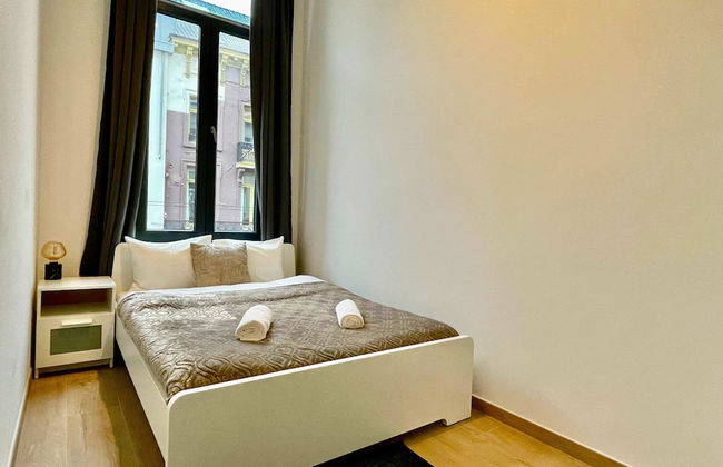 Luxury 2BR 2BA Near Fashion District by Oneluxstay - Foto 53