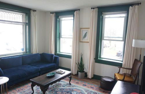 Charming Victorian Home In Historic District - Foto 3