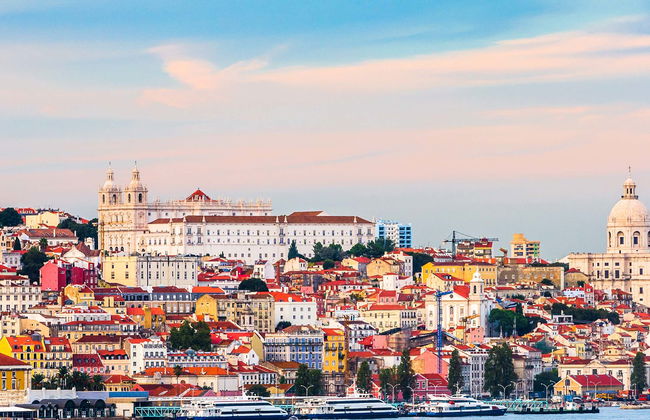 Giro in barca tradizionale a Lisbona - Foto 1