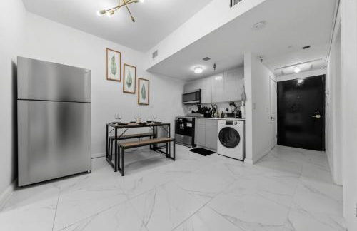 Stylish 3-Bedroom Retreat Minutes to NYC - Foto 6