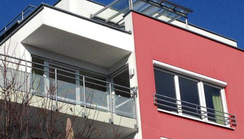 Helle großzügige ruhige Dreizimmerwohnung in Altstadtnähe mit kostenlosem Tiefgaragenstellplatz - Foto 2