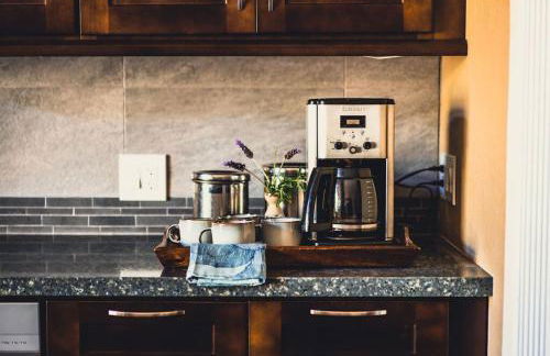 Resort style back yard heated pool and spa - Foto 20