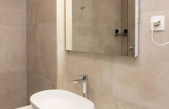 DUBROVNIK PIER free parking and balcony - Photo 18