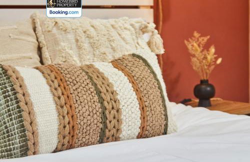 Beautiful 3BDR House By Homebird Property Management Short Lets & Serviced Accommodation Leeds With Free Parking & Free WiFi - Foto 35