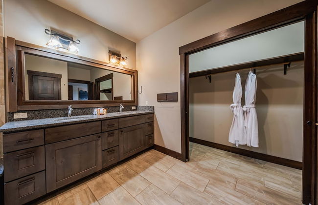 Treehouse at the Wilderness Club - Photo 26