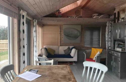 Romantic cliff top chalet at Whitsand Bay beach - Photo 47