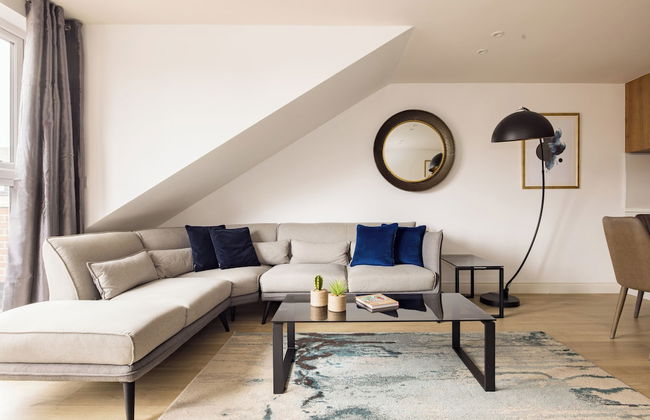 Staines City Centre by Charles Hope - Photo 10