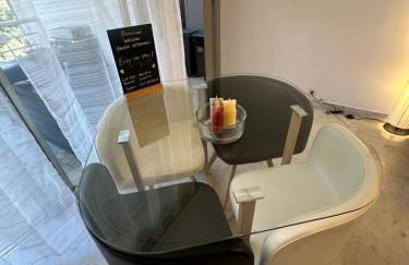 Seafront - beautiful flat with aircon and comfortable loggia - Foto 32