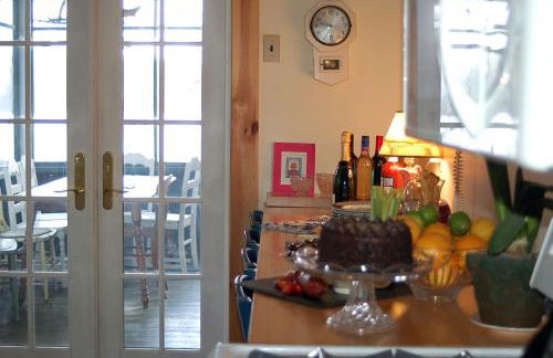 Cozy Cottage Rental with Lake Views near Okemo State Forest, Vermont - Foto 14