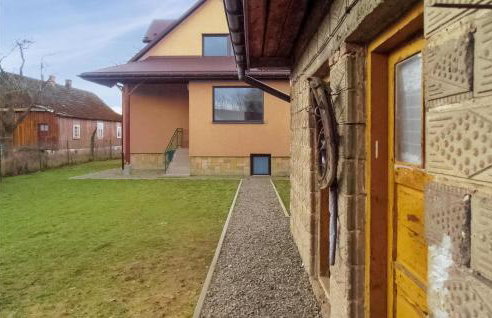One-Bedroom Holiday Home In Biadoliny Szlachecki - Foto 2