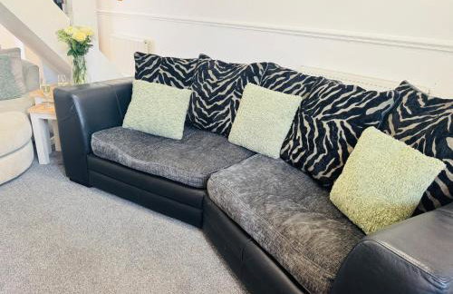 Bolton Terrace - 2 Bedrooms - Sleeps 4 - Photo 21
