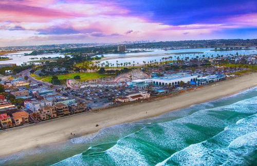 Casa San Diego - Spacious Getaway with Backyard, Firepit, Kid Zone - Foto 26