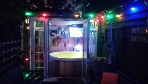 Chalet with hot tub room - Foto 1