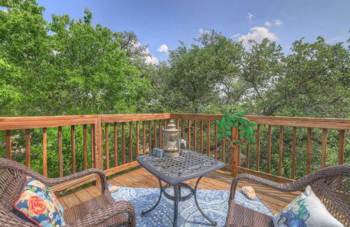 Cactus Flower Treehouse-Pet Friendly-Hill Country Views! - Foto 15
