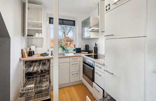 maremar - Design-Maisonette am Holzmarkt - Luxus Boxspringbetten - Arbeitsplatz - Loggia - Foto 5